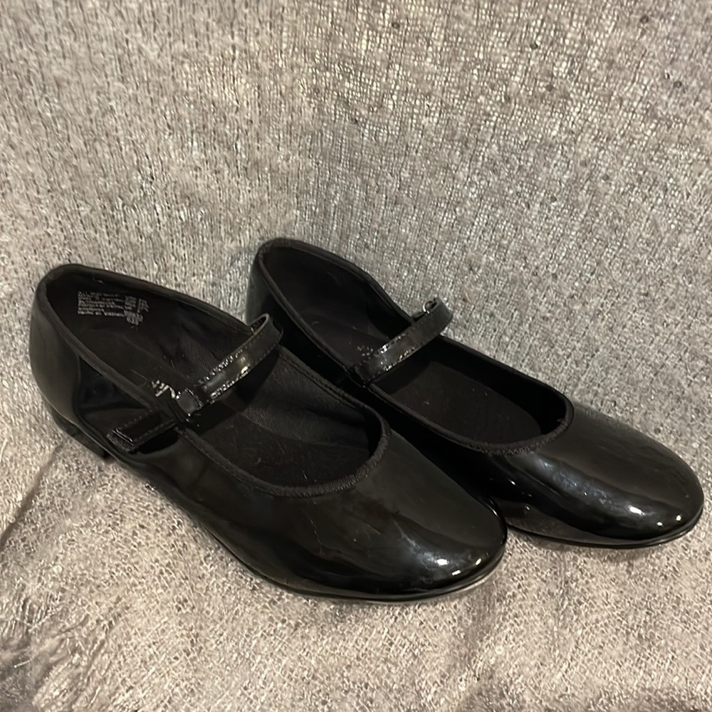 American Ballet Theatre Tap Shoes Patent Leather, Size 2 1/2, Very Good Shape!